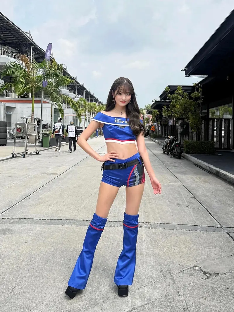 rina_sakurada