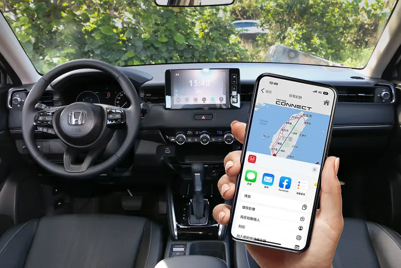▲ Honda Connect可以將的駕駛記錄發佈到 SNS社交平台，與朋友分享這段旅行回憶。也可查看您的駕駛歷程。
