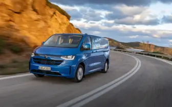 單一長軸9座｜《Volkswagen T7 Caravelle預售價173.8萬元起