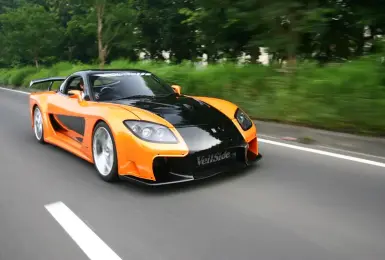 電影車追擊｜東京甩尾Mazda RX-7 Veilside