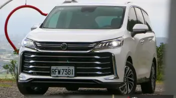 2026年9月購車優惠｜MG G50 PLUS 贈一年稅金 升級雙前座通風椅 ZS入門款 升級雙前座通風椅