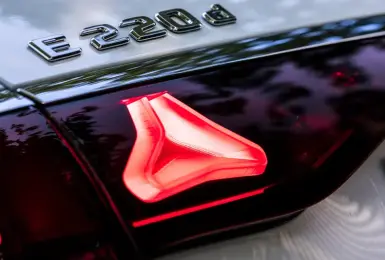 搶中國市場 純電《Mercedes-Benz E-Class》換平台 提前上市