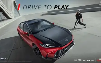 Toyota Camry Sprint Edition 印度登場　雙色外觀與豪華配備打造頂規質感