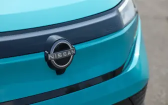 Mercedes-Benz清空Nissan持股 套現3.24億美元 Nissan股價今年跌逾29%