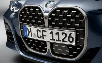 BMW 4 Series大鼻孔格柵的由來與爭議