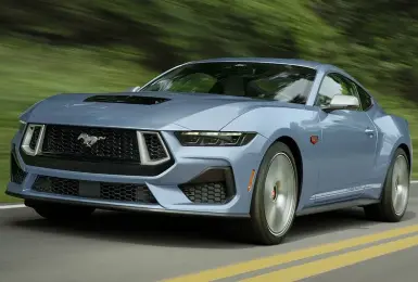 Ford Mustang 未來方向：堅守 V8，引入電動化還要再等等