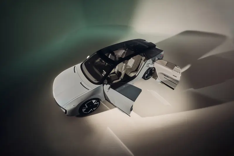 Skoda Vision O概念車採用對開式車門，讓外界能更清楚的看到車內布局。
