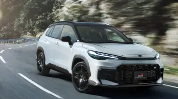 和泰 小改款《Toyota Corolla Cross GR Sport》10月發表 有望改用2.0升油電 平均油耗23.3km/l