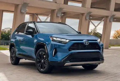 軟體瑕疵！Toyota集團在美國召回逾68萬輛 並暫時停售電動車