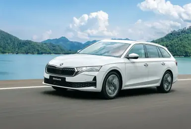 加配備不加價｜小改款《Skoda Octavia Combi》同級唯一2.0T4驅 新購客車再減10萬
