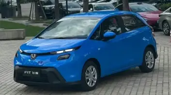 還能更省油？改款《Honda Fit》曝光 有望換上二代e:HEV油電動力系統