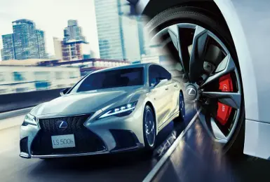 打破停產傳聞｜《Lexus LS》年式更新 新增LFA白 改用紅色卡鉗