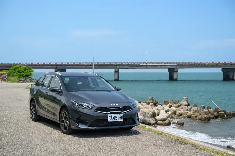 Ceed Sportswagon本月推出1萬元開回家或80萬元0利率方案，舊換新減徵102.9萬起即可輕鬆入主。
