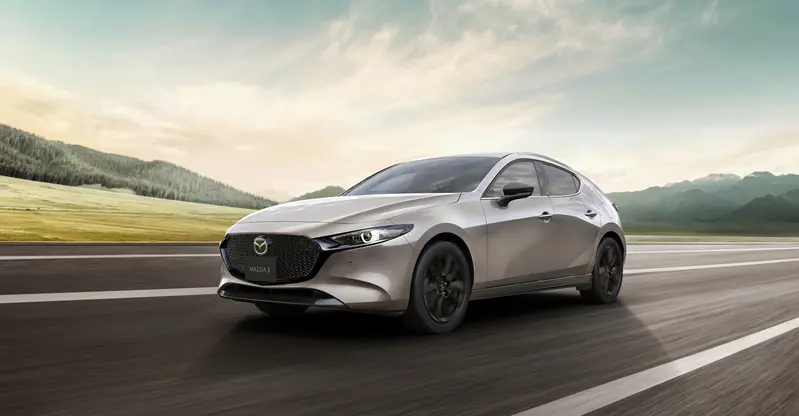 日規MAZDA3 XD Drive Edition 掀背車