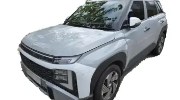 發表前看光光！大改款《Hyundai Venue》就像迷你版palisade 車內升級雙螢幕 續用傳統手煞車