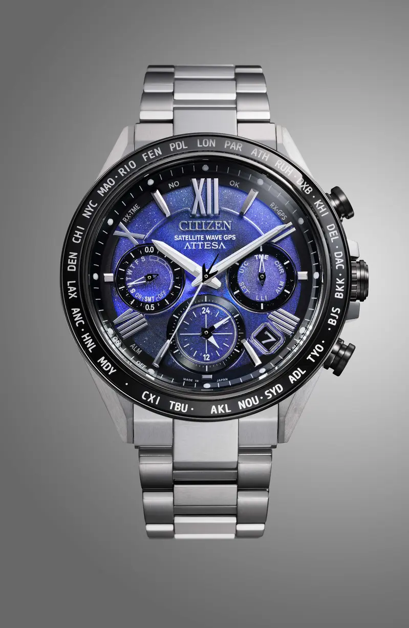 「UNITE with BLUE」光動能GPS衛星對時腕錶CC4057-50L，以海藍結構色錶盤搭配藍寶石玻璃錶圈，詮釋海面上的粼粼波光。建議售價79,800元。