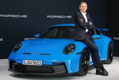 股東不爽 《Porsche》提前換執行長