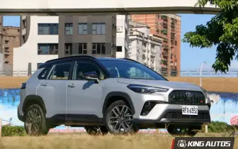 2025年11月《國產車款》銷售排行：《Toyota Corolla Cross》重返4千大關《Honda HR-V》油電車熱銷 《Toyota Sienta》停產逾一年持續領牌