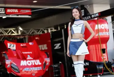 【國王車訊】車模美女收集 2025 AUTECH Race Ambassador 高岡みほ