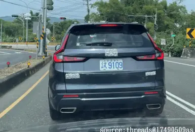 台灣本田 油電《Honda CR-V》現身台3線!客車認證也順便吧!