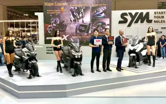 2025米蘭車展 EICMA｜《三陽機車 SYM》 霸氣登場！以「仿生機械」語彙，掀起國際機車設計新浪潮