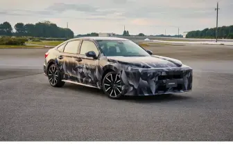 大改款《Honda Civic》底盤技術搶先公開 升級全新油電系統