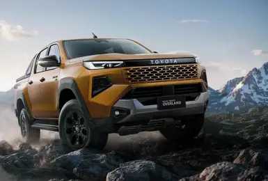 大改款《Toyota Hilux》油車拉拉皮！ 純電是主力？