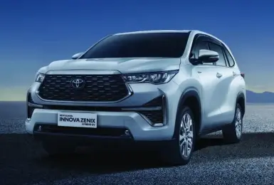 Toyota Innova Zenix 東南亞新年式亮相｜大7人座不用90萬