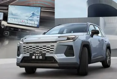 我獨自升級！中國六代《Toyota RAV4》繼續供應2.0引擎 換上15.6吋中控螢幕