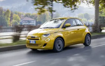 《Fiat 500 Hybrid》回歸！只有手排 零百加速16.2秒