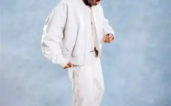 時尚潮流｜CONVERSE SHAI 001「Winter Red」重磅上市｜聯名新色以堅韌之力續寫賽場傳奇