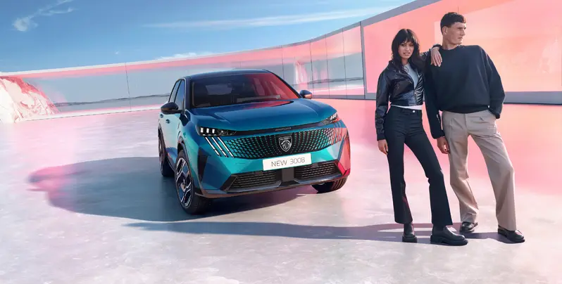 PEUGEOT 車系憑藉獨樹一格的法式美學語彙、流暢俐落的線條，以及新世代 PEUGEOT i-Cockpit科技座艙而倍受消費者喜愛，其結合直覺視野設計與獨有的精緻駕馭質感，更為消費者打造兼具感性品味與理性機能的用車體驗。