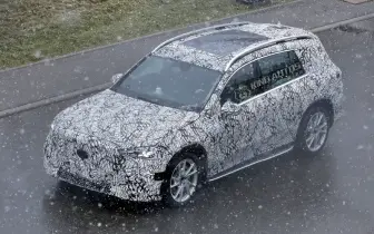 車系首次！長軸7座《Mercedes-Benz GLC》比GLS更實惠的選擇