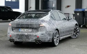 大改款《BMW 3 Sereis》雙邊雙出尾管藏不住 有望續用B58直六引擎