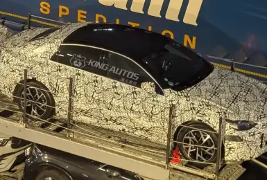 擺脫中國供應鏈？！純電《Mercedes-Benz C-Class》明年7月發表 電池與馬達都自行生產研發