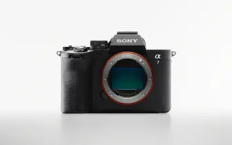 3C科技｜Sony Alpha 7 V 全片幅可交換鏡頭式數位相機：全能進化，AI 技術強化動靜態影像表現