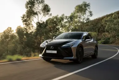 小改款Lexus RZ 降15萬 首次導入運動化電動車RZ 550e F SPORT