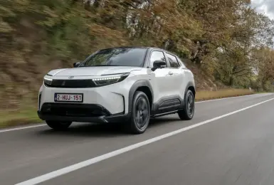 2026台北車展｜《Toyota Urban Cruiser》高機能小電車 車長4米2 可跑4百里2