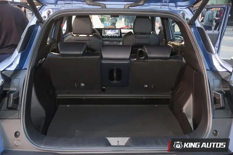 後廂底板可向下爭取一些空間