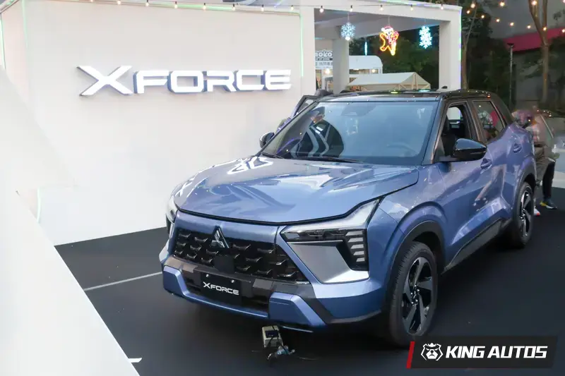 據了解，國產Xforce是在台灣烤漆，漆來自中華汽車。黑、白、灰車色看起來與海外差不多，圖片中的藍色是台灣專屬車色。