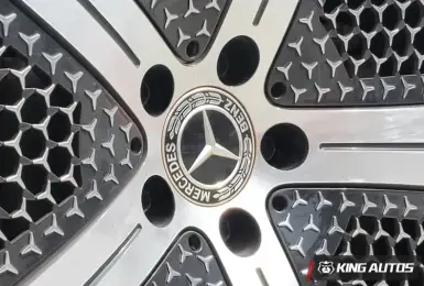 《Mercedes-Benz》加大省錢力道 員工們憂心忡忡