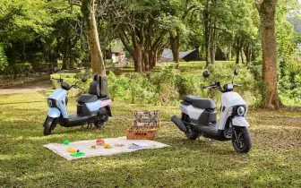 熱銷突破 5 萬台《SYM 4MICA 150》 改款上市 新色亮相 油耗再進化