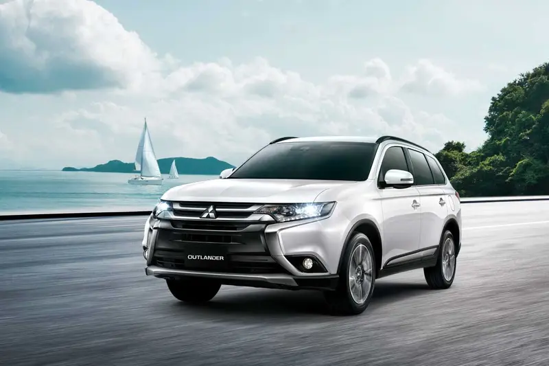 Outlander全車系限時優惠實施中，活動期間只要78.9萬起(含政府舊換新補助)。本月入主Outlander全車系即贈10萬元購車金(含舊換新)，詳情請洽全台展示中心。