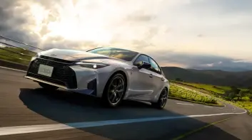 日規新款《Lexus IS》細膩進化 再造後驅運動房跑新基準