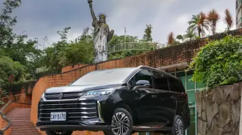 鎖定家庭用車需求，不只載人、更載回憶，MG G50 PLUS 讓三代出遊更從容