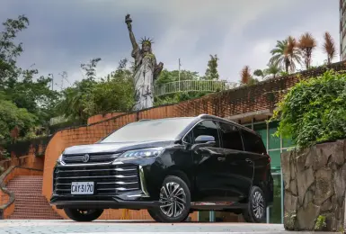 鎖定家庭用車需求，不只載人、更載回憶，MG G50 PLUS 讓三代出遊更從容