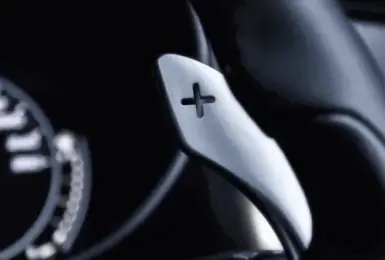 換檔撥片是怎麼流行起來的：從賽車科技到全民配備