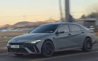 首次曝光！全新《Hyundai Elantra N》全新寬體與聲浪 預告性能大躍進