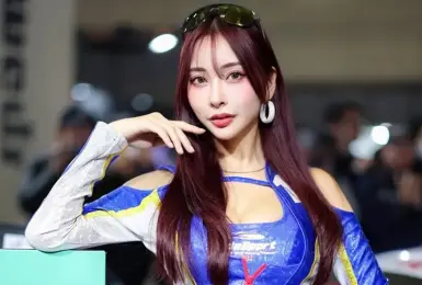 【國王車訊】車模美女收集 WedsSport Racing Gals 南真琴