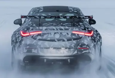 不是一般 AMG：Mercedes-Benz 正在打造一輛「極端化」的 V8 CLE